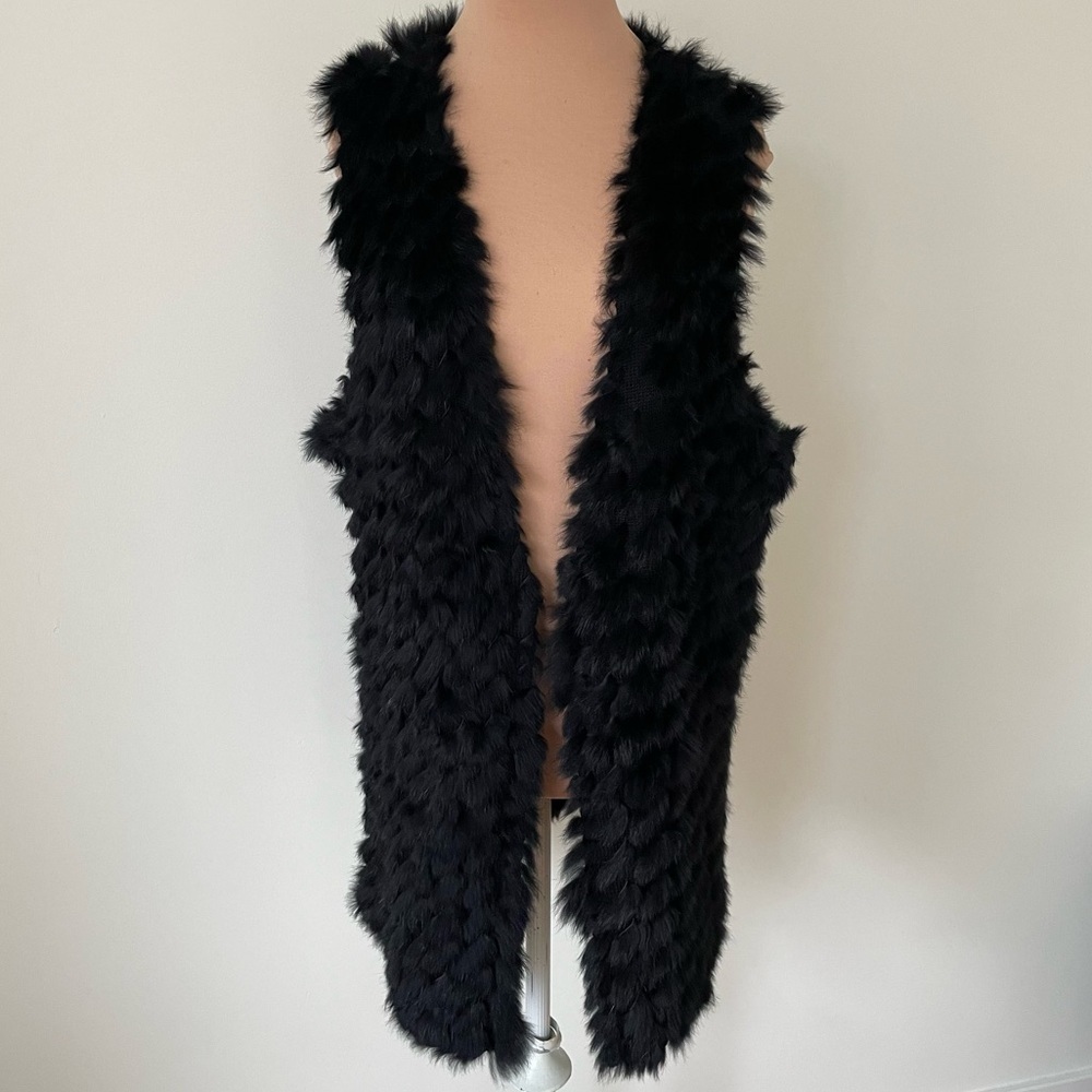 Belle Fare Black Knitted Rabbit Fur Sleeveless Long Vest One Size $268